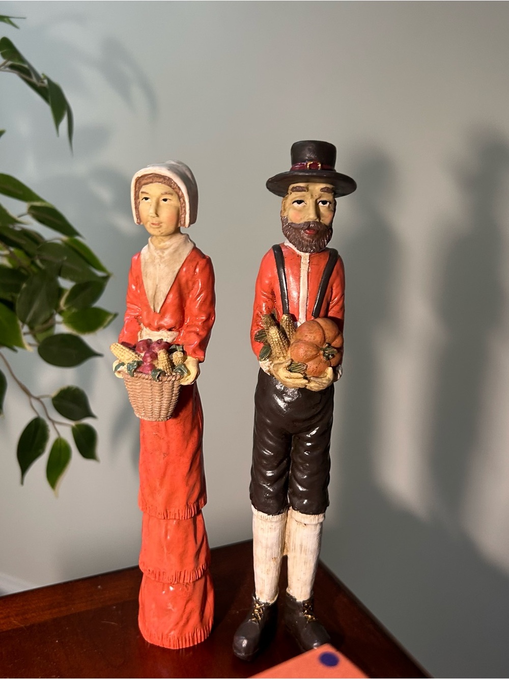 Vintage 1994 Thanksgiving Pilgrim Figurines Pair 10” Tall Resin Holiday Folk Art